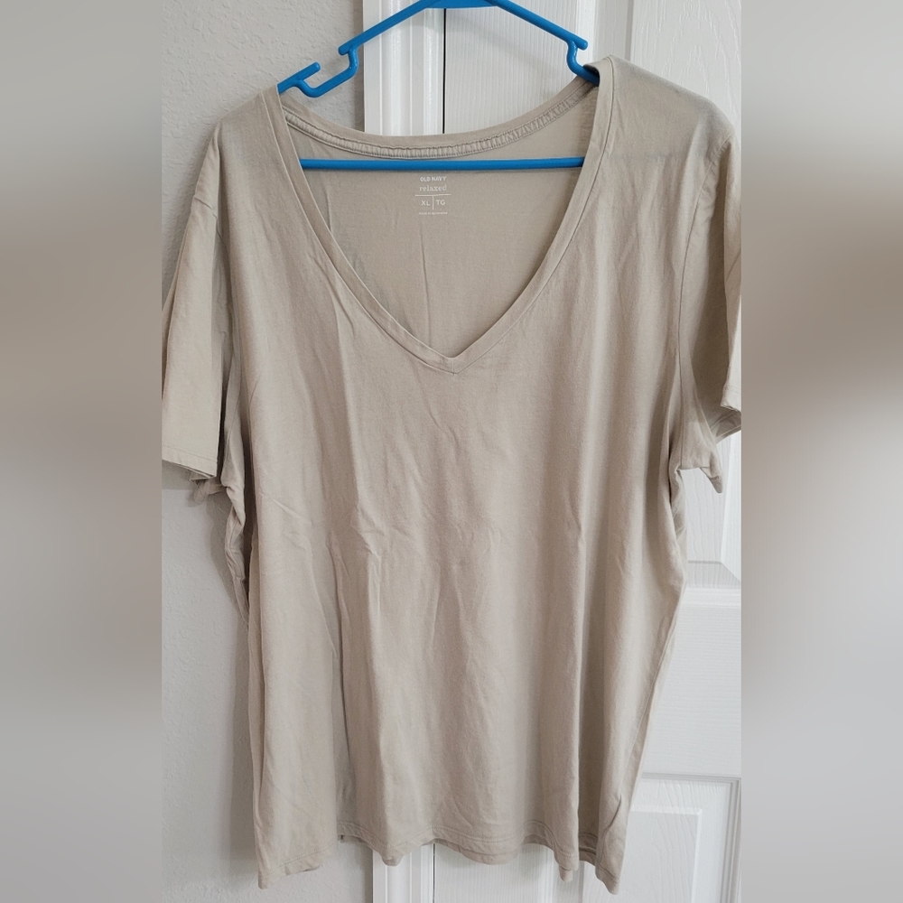 Women's Old Navy V-Neck T-Shirt